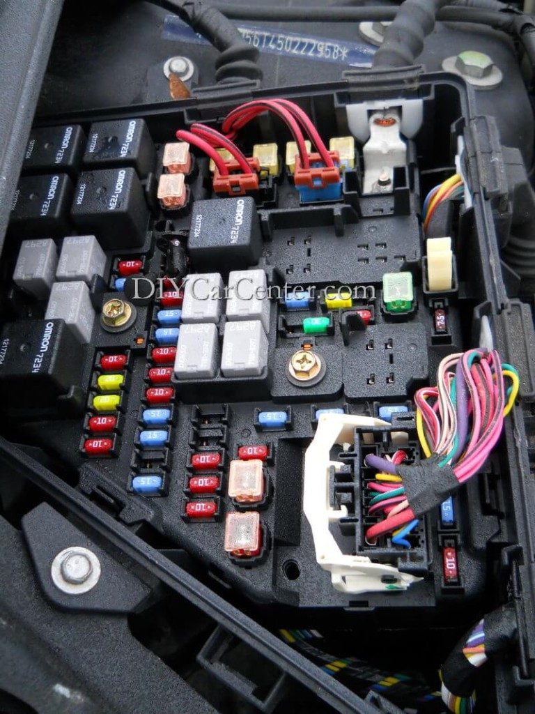 2003 - 2007 Cadillac Cts Fuses - Cooling Fan Relay Wiring ...